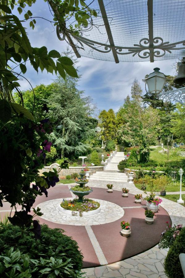 Hotel Parc Victoria Saint-Jean-de-Luz Exteriör bild
